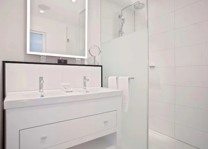 INNSiDE by Meliá Frankfurt Ostend Hotel 4*