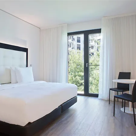 Innside By Melia Frankfurt Ostend Hotel 4*