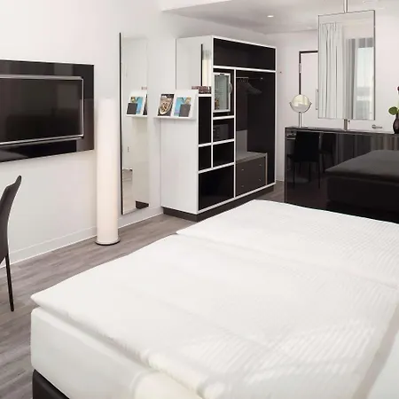 فندق Innside By Melia Frankfurt Ostend فرانكفورت