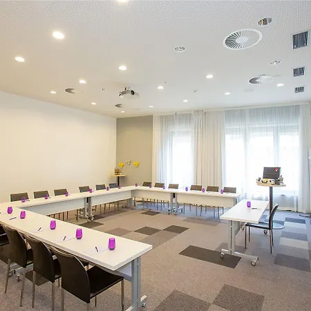 Hotel Innside By Melia Frankfurt Ostend 4*