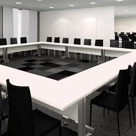 فندق Innside By Melia Frankfurt Ostend فرانكفورت