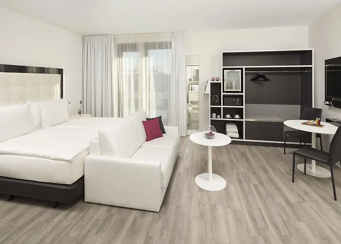 Отель Innside By Melia Frankfurt Ostend Франкфурт-на-Майне