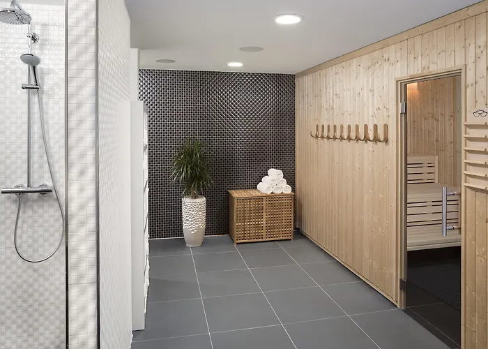 Отель Innside By Melia Frankfurt Ostend